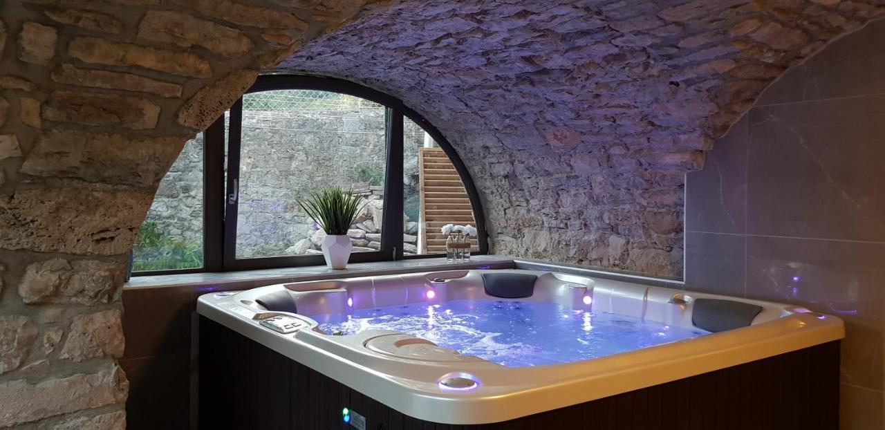 Le Mas Rolland, Piscine Chauffee & Spa - Millau - Gorges Du Tarn Compeyre Екстериор снимка